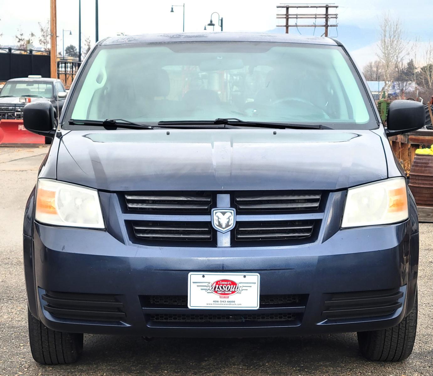 2008 Blue /Gray Dodge Caravan SE (2D8HN44H48R) with an 3.3L V6 engine, Automatic transmission, located at 450 N Russell, Missoula, MT, 59801, (406) 543-6600, 46.874496, -114.017433 - Photo #6